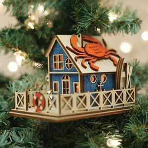 Old World Crab Shack Ginger Cottage Ornament.